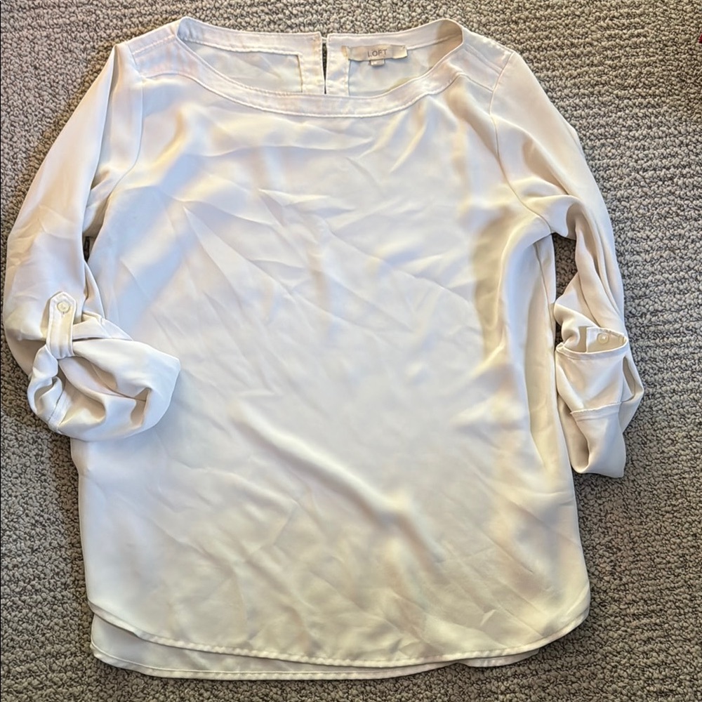 LOFT White and Tan Cuffed Sleeve Blouse Relaxed Fit